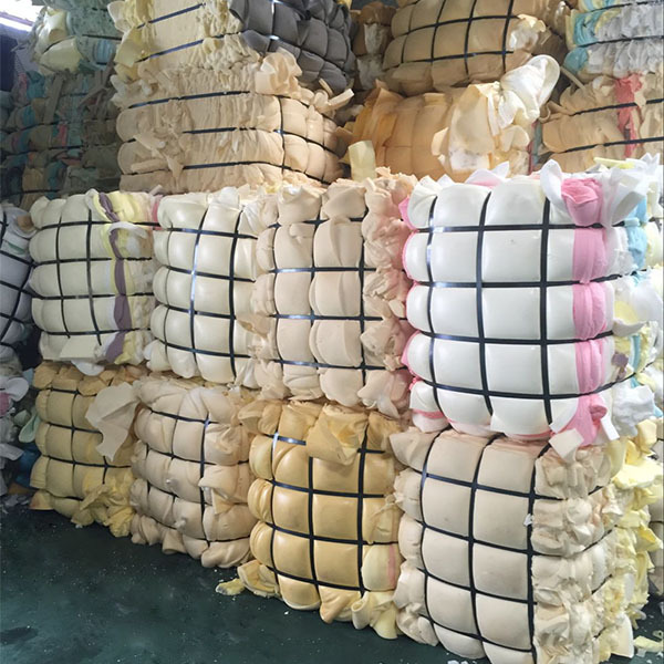 Waste PU Foam Scrap